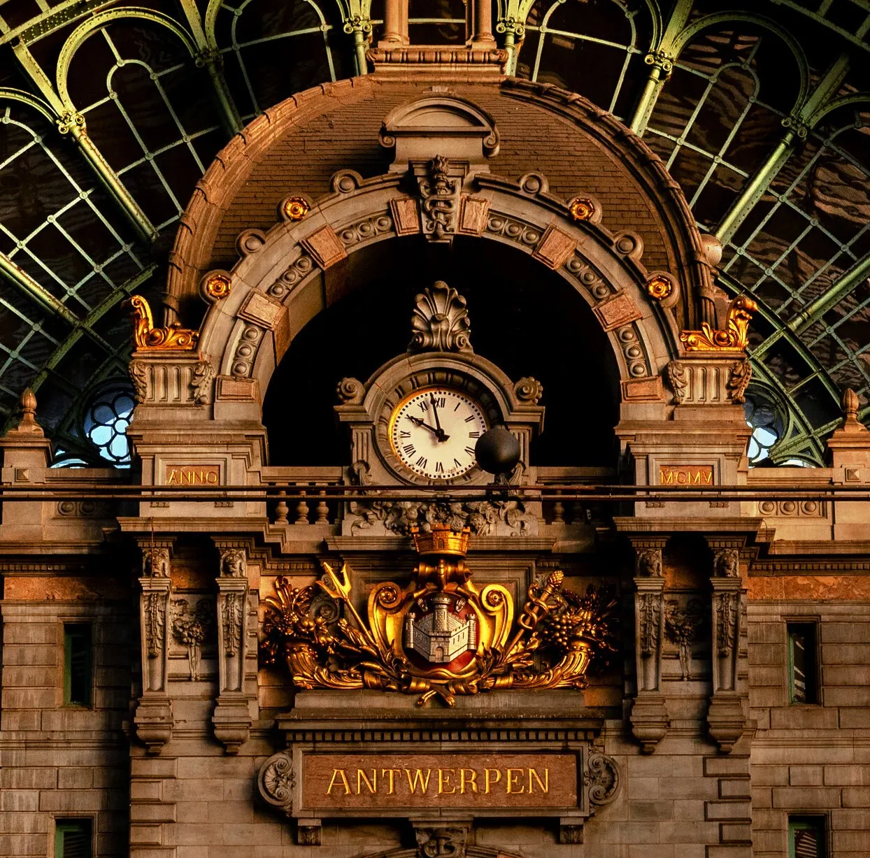 36 годин в Антверпені, Бельгія: Подорож крізь віки та сучасність